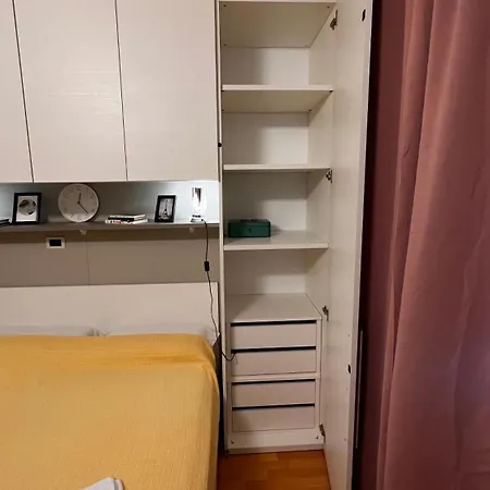 App Apartment *